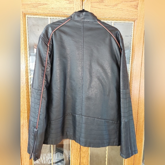 Vegan Wilson's Leather Jacket - Picture 2 of 8